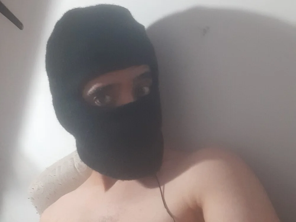 RomeoBlackrose – Offline XXX chat