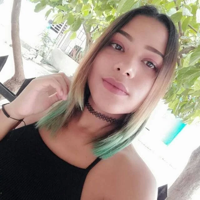 scarlett_5's Offline XXX Chat