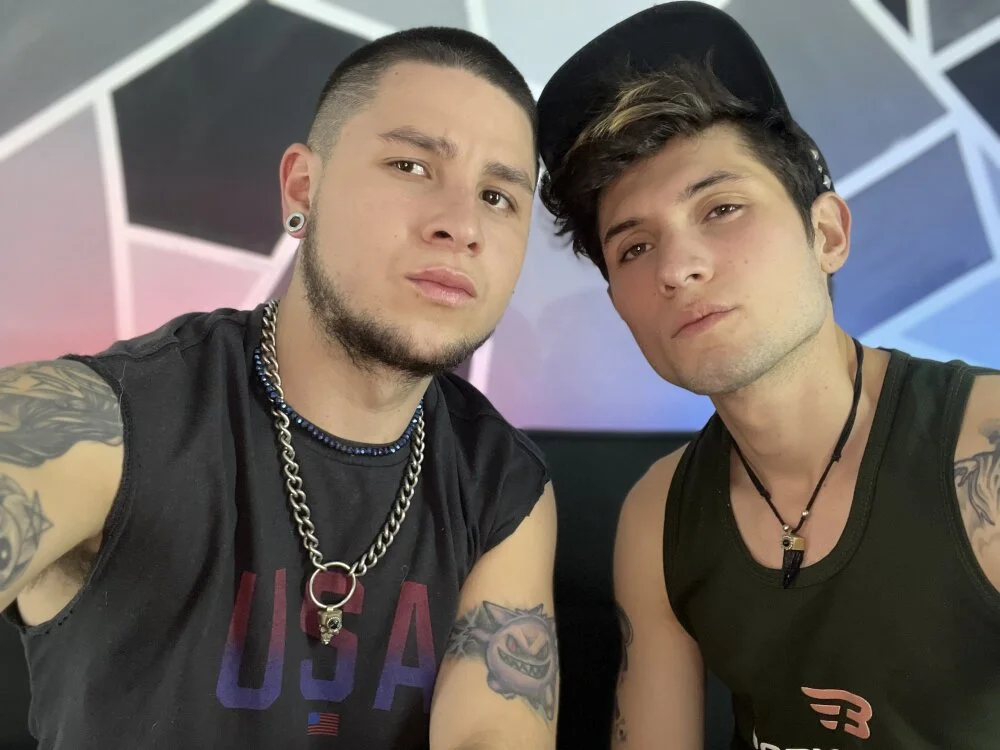 Snake-and-hunter Obrolan XXX Offline