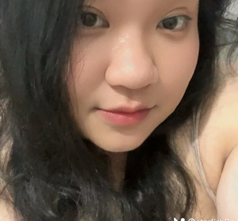 fluffyassxx offline XXX-chat