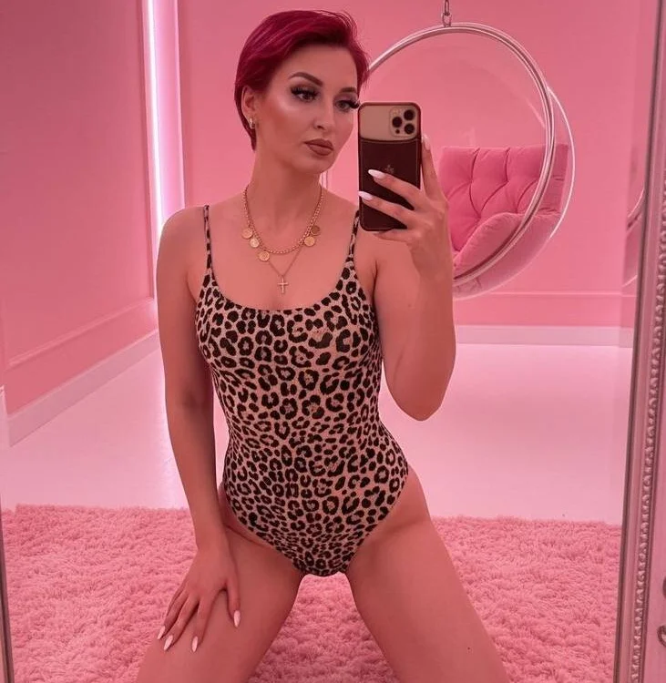 Offline XXX chat modela MarAlexx