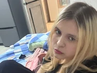 FollowMyLove's Live XXX Chat