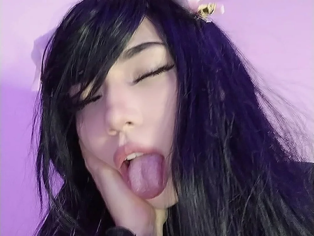 yuna_mei's Offline XXX Chat