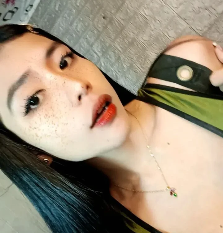 Akane_megume