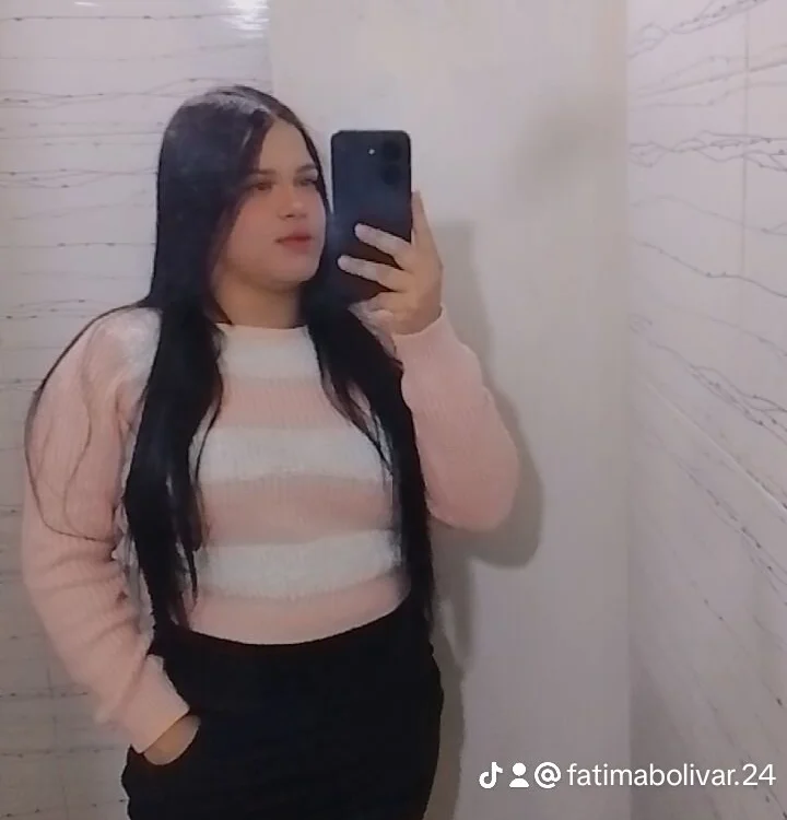 Curvy_Luna_'s Offline XXX Chat