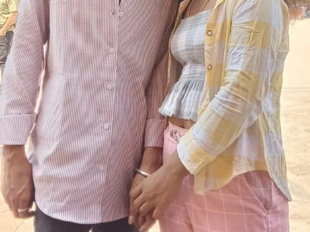 ROMEO-JULIET1's Offline XXX Chat