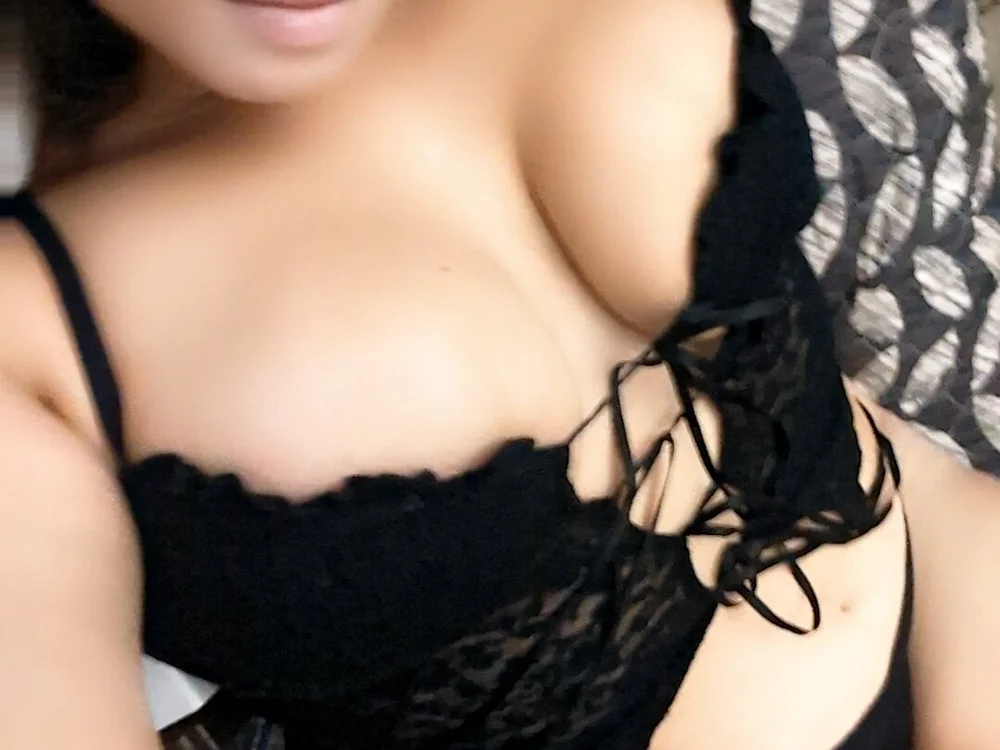 KumKitten1234's Offline XXX Chat