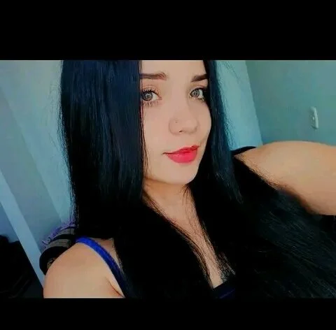 sandraa202cl's Offline Chat Room