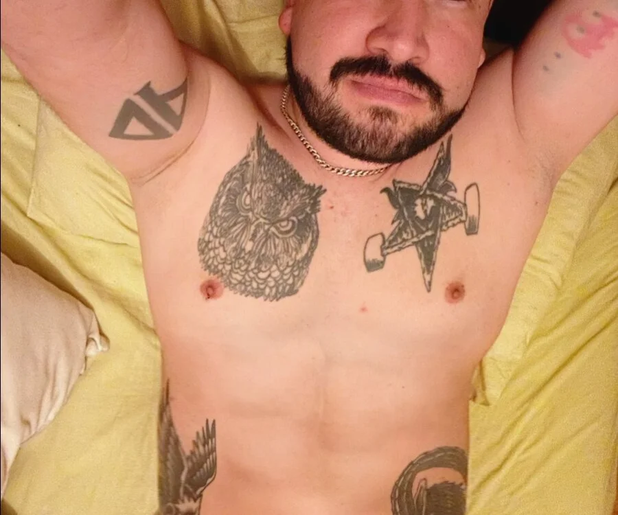 T3ngan: συνομιλία ΧΧΧ εκτός σύνδεσης