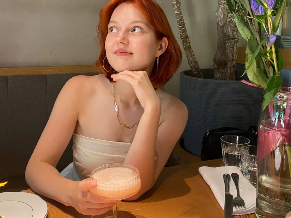 ValeneRomer offline XXX-chat