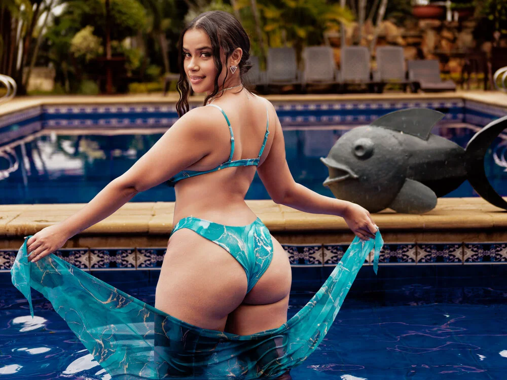 kyliecastell's Offline XXX Chat