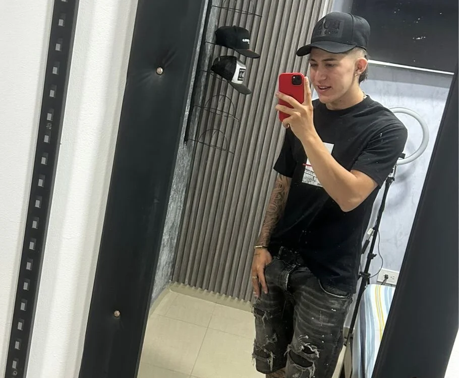 Delaware_n Offline XXX chat