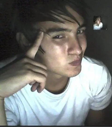 GOOD_BOY17 offline chatrum