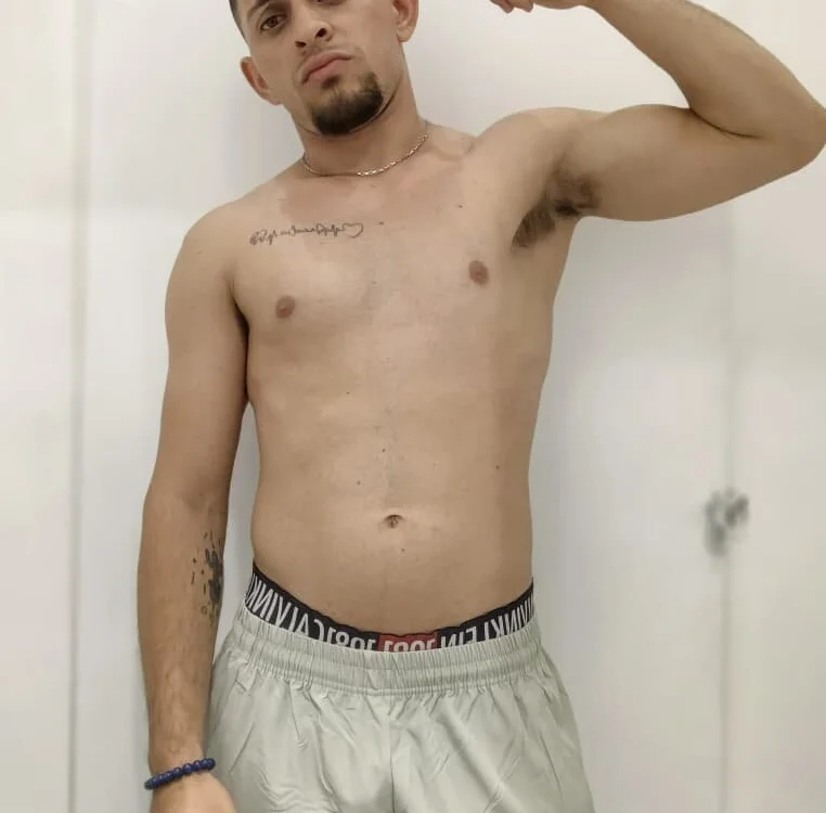 SoyCustodio98 – Offline XXX chat