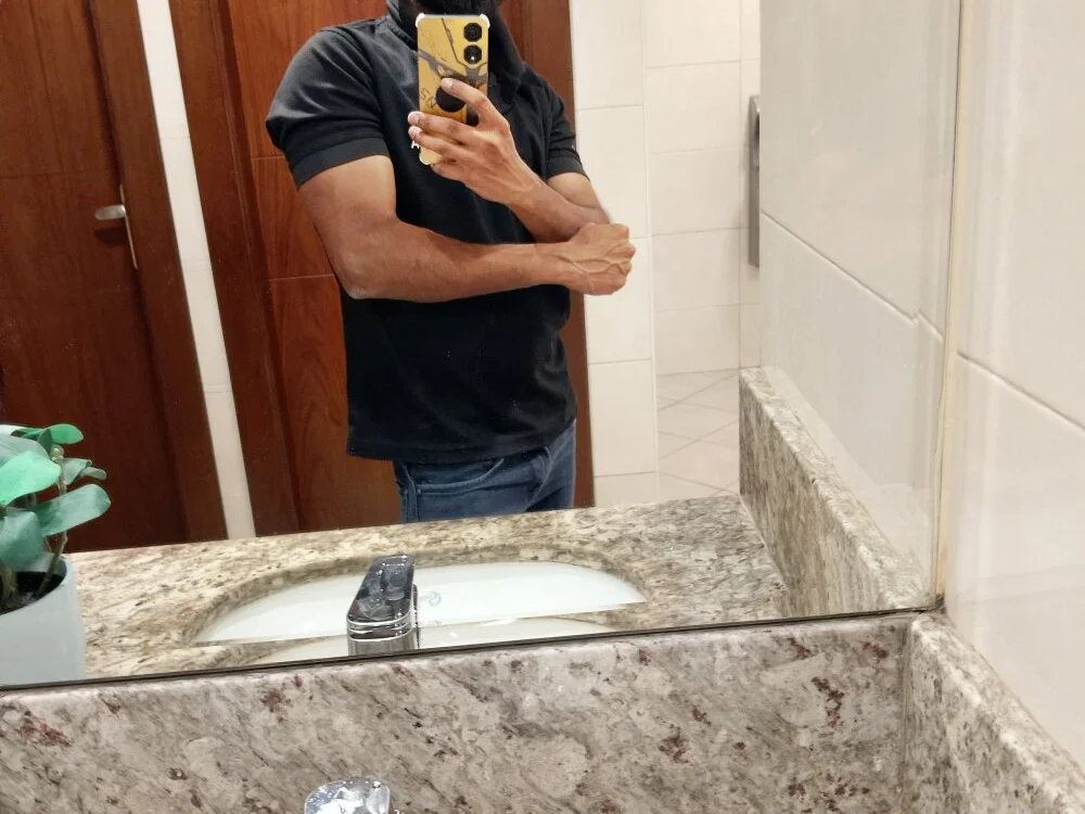 دردشة Kideyboy الجنسية دون اتصال