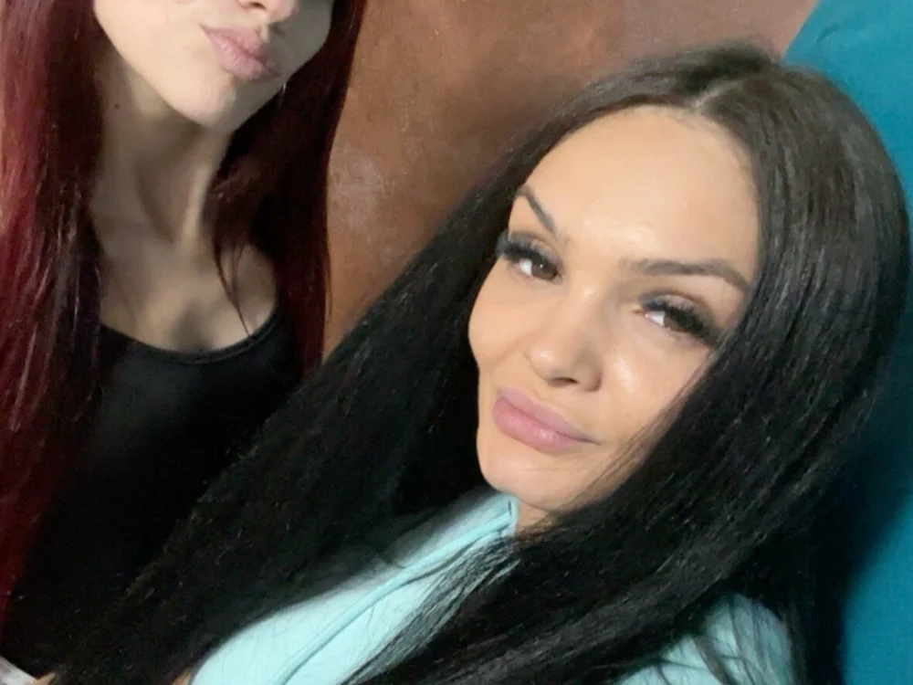Offline chatovací místnost _FriendsWithBenefits_