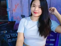 ayuna02's Offline XXX Chat