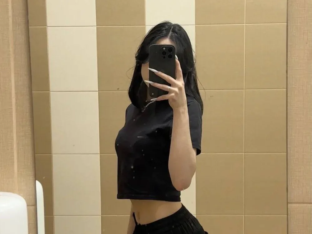 AlicaSwith 離線 XXX 聊天