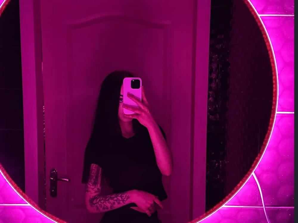 kayleemelinsss' Offline XXX Chat