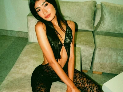Mia_blackthorne - Girl 