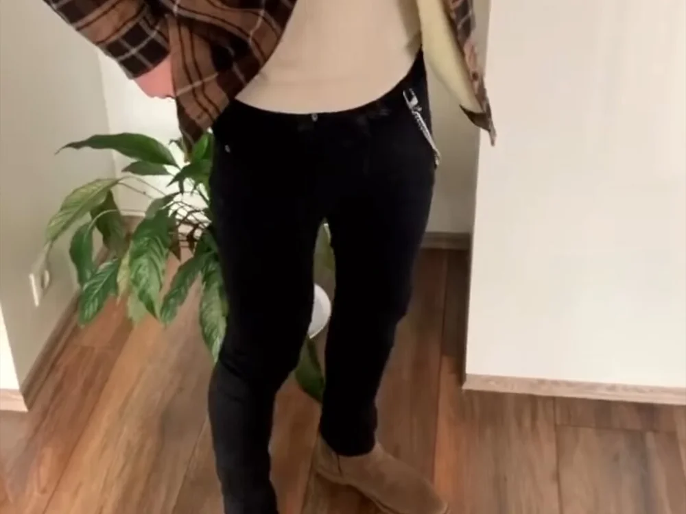 Johnny_Dick25 offline chatrum