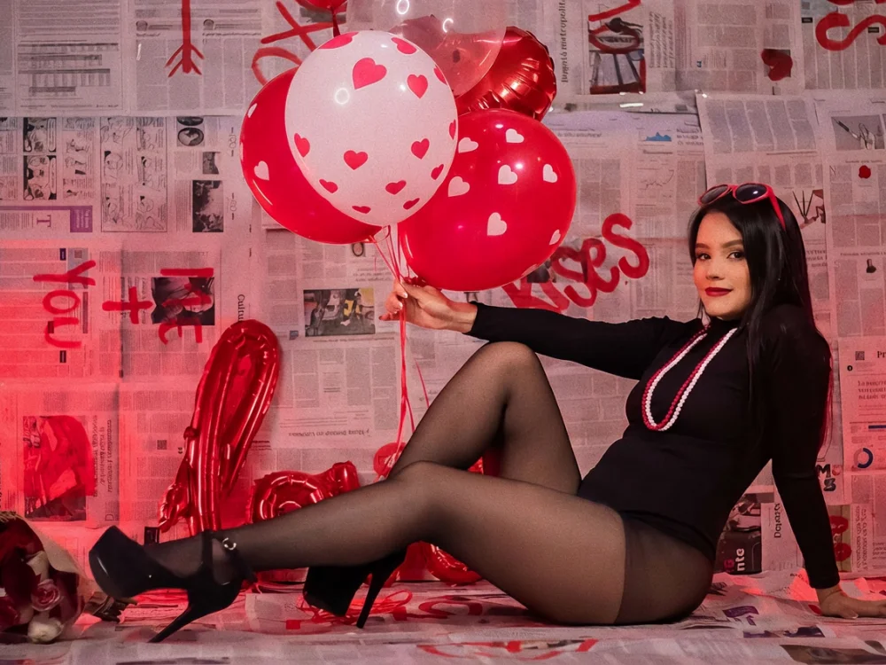 Chat XXX en directo de ariannaliss