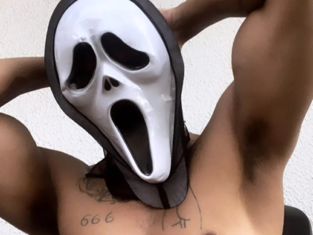 boybe666's Offline Chat Room