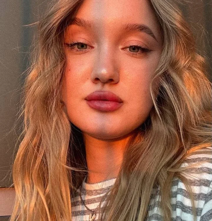 แชท XXX ออฟไลน์ของ BarbaraFaull