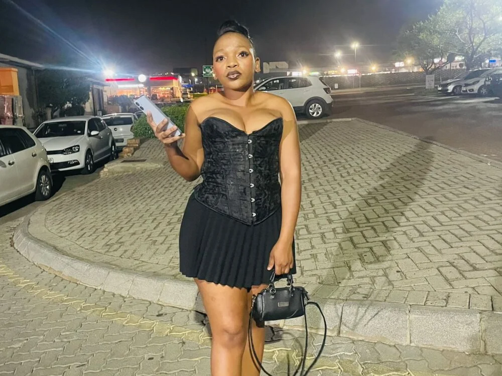 09slambitch – Offline XXX chat