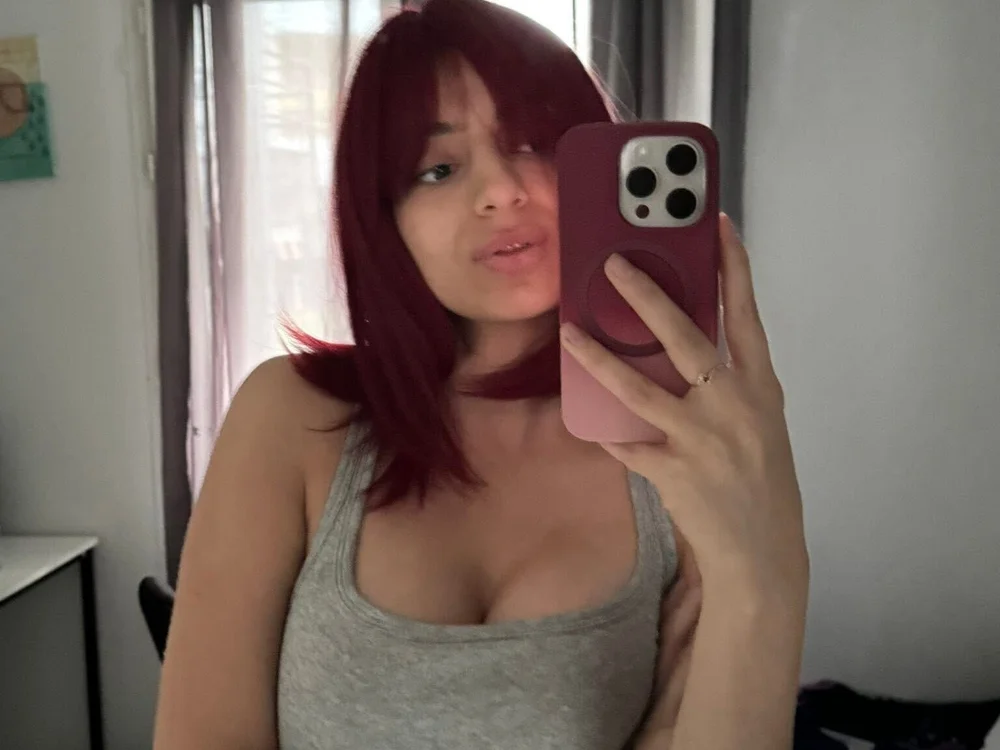 cassylittlecat's Offline XXX Chat
