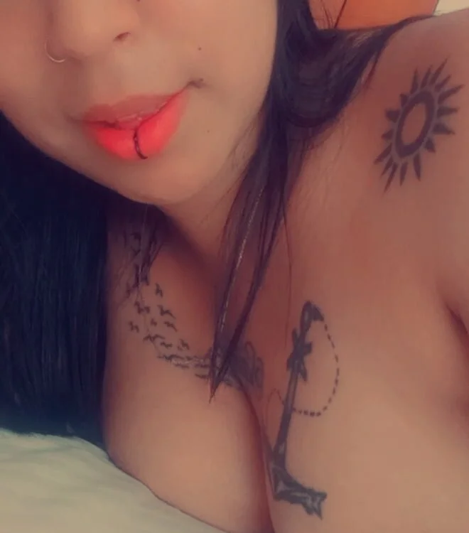 _antonella_dreamss Adlı Modelin Çevrimdışı XXX Sohbeti