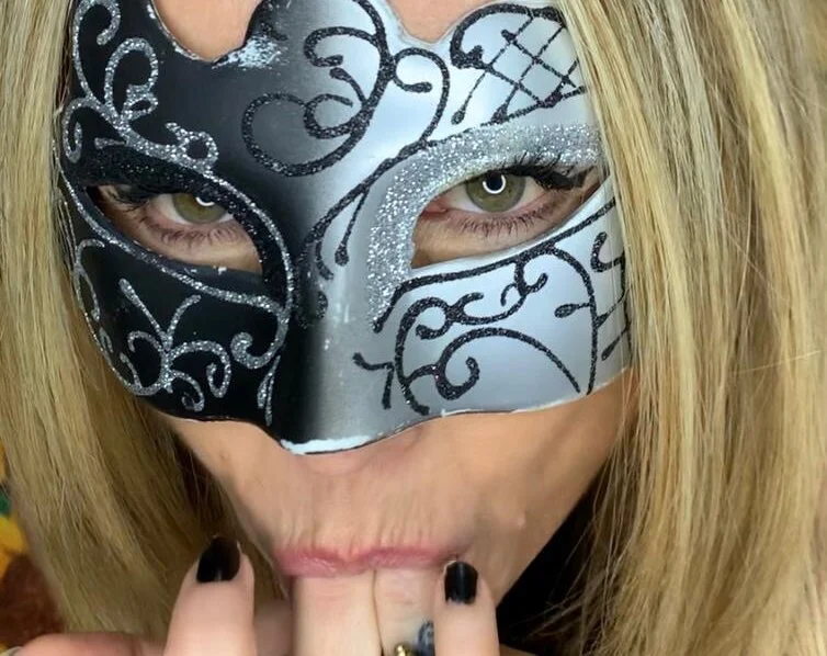 harleyejoker1 Adlı Modelin Çevrimdışı XXX Sohbeti