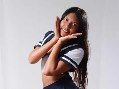 Maddie_7 on StripChat