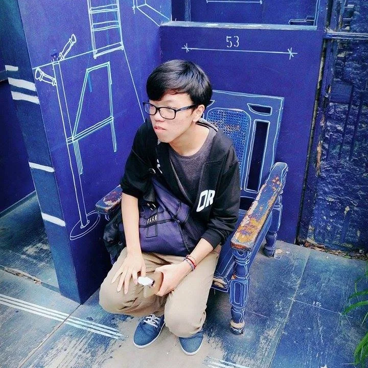 ksshp9502 Offline XXX-Chat