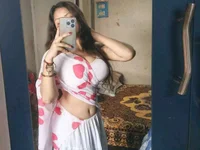 Tulie-2's webcam live show