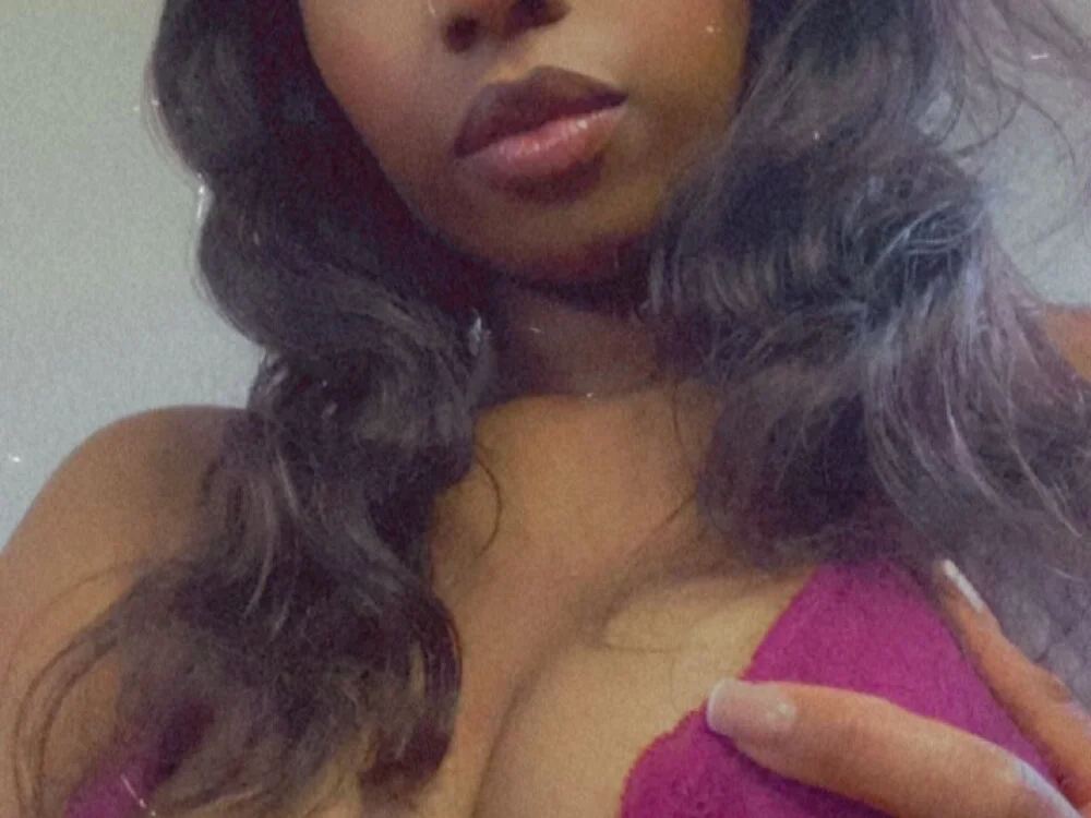 Princess_EllaxのオフラインXXXチャット