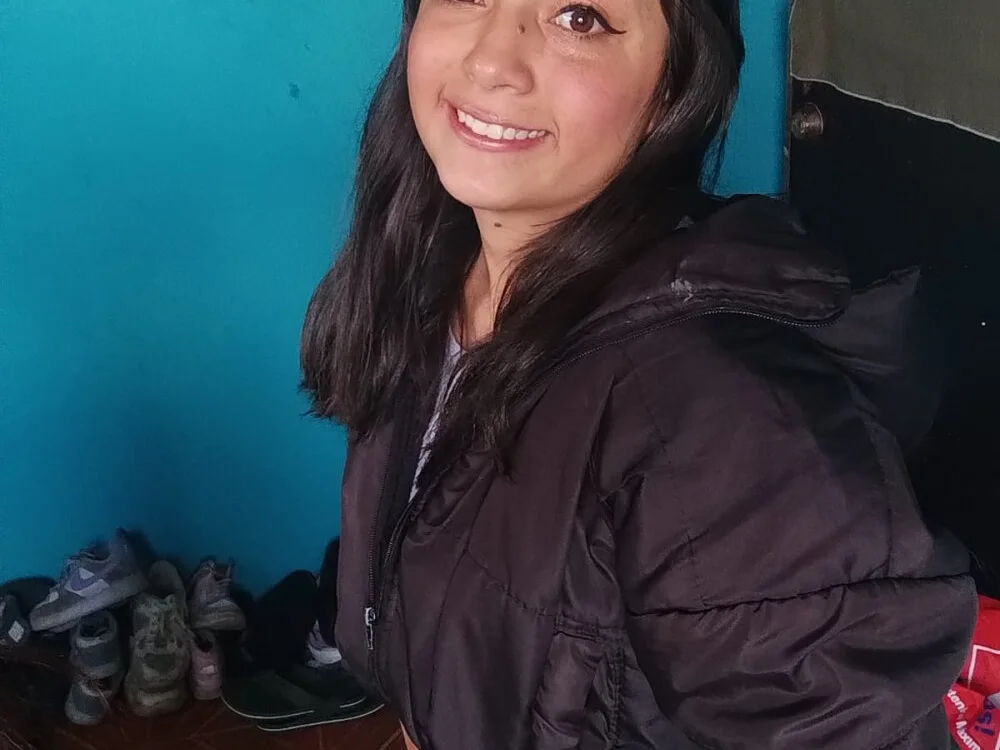 Chat +18 off-line de acoralivecm101