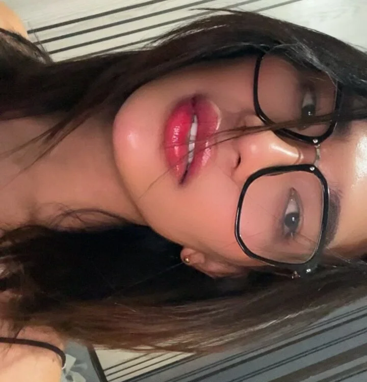 دردشة TsWomanofyourdesire_ الجنسية دون اتصال