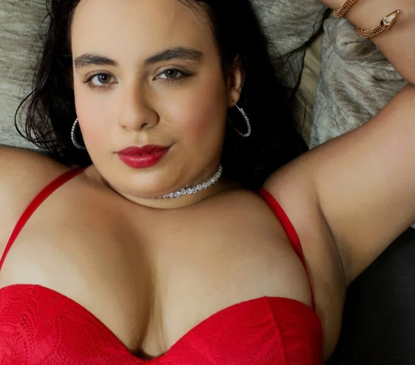 Cloe_Beckerr's Offline Chat Room