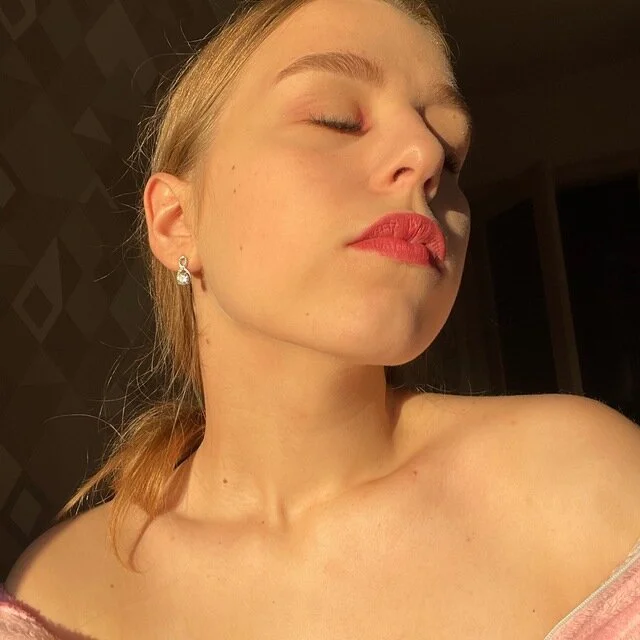 Jenny_Rendly offline chatrum
