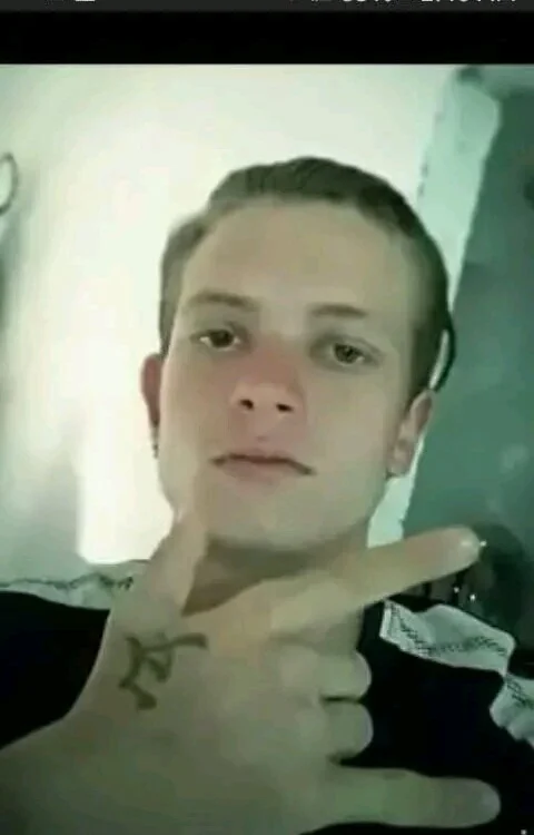 Lkasr's Offline XXX Chat