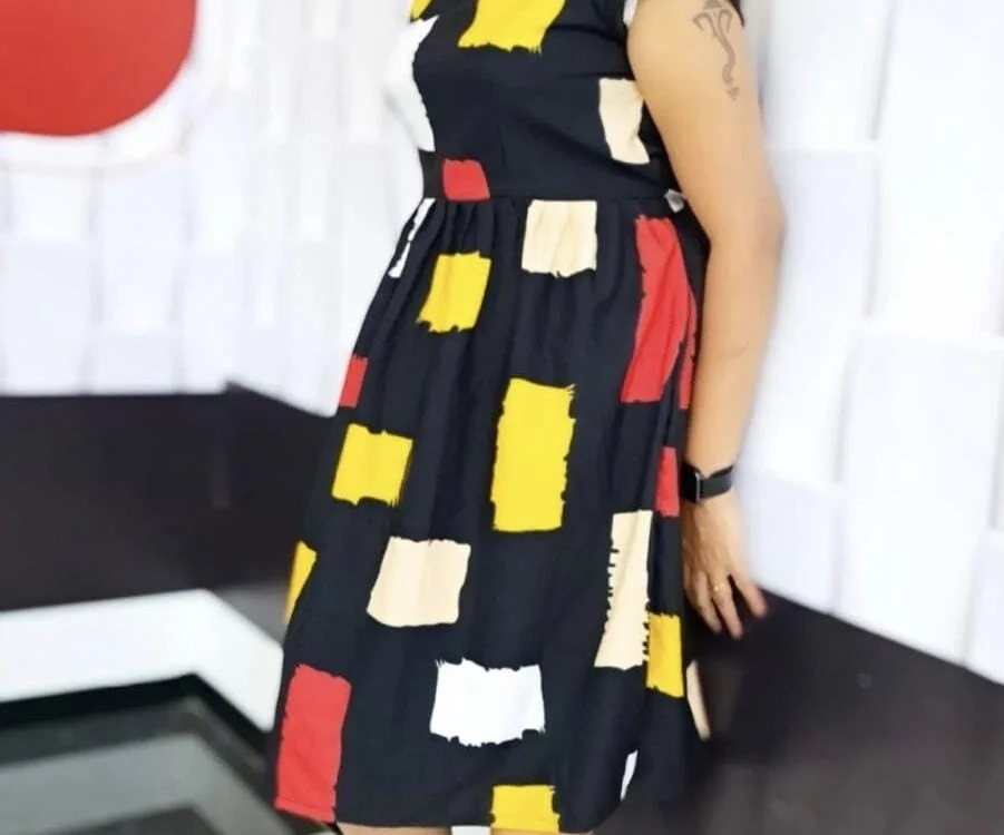 reena-queen's Offline Chat Room