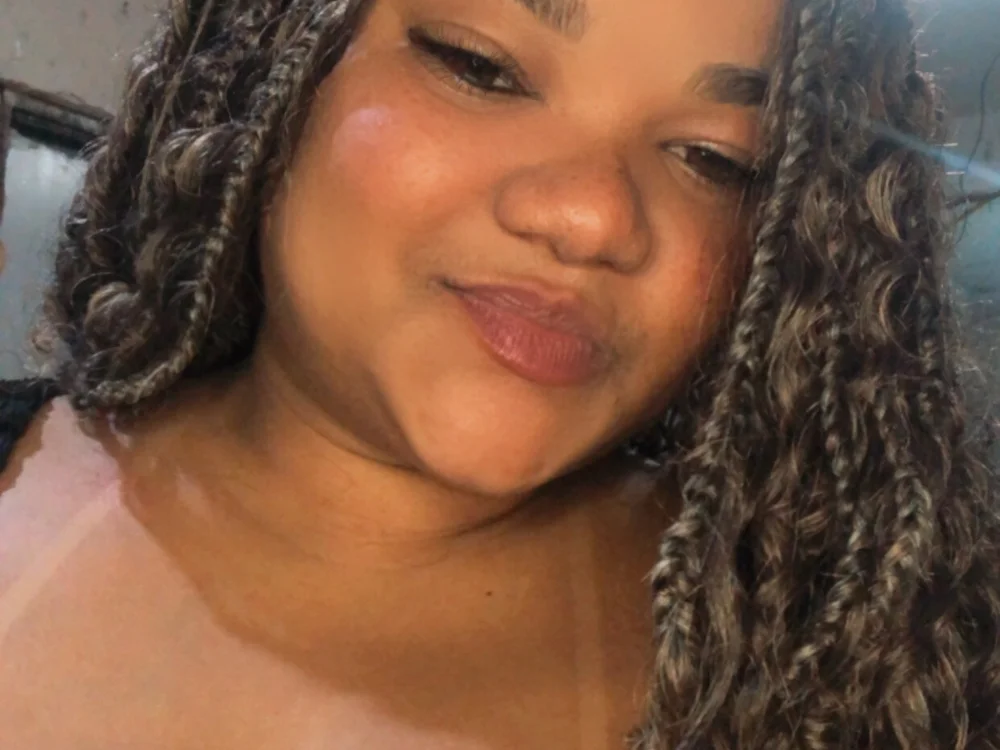 Meellcarioca's Offline XXX Chat