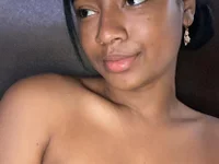 Laraebony_'s webcam live show
