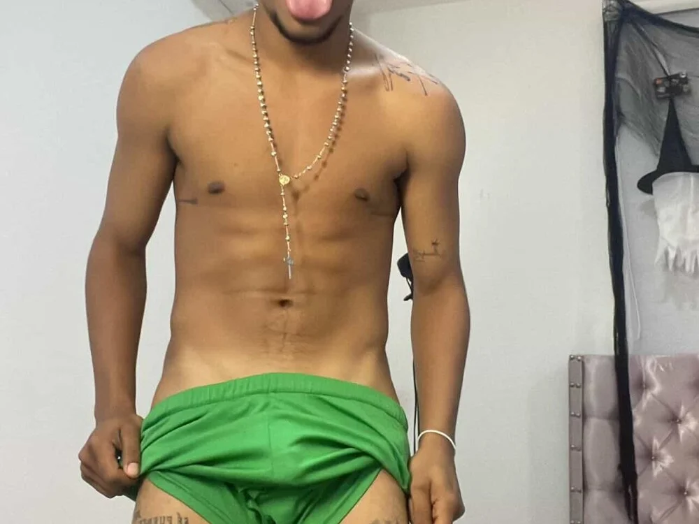 skinny_rich77 offline XXX-chat