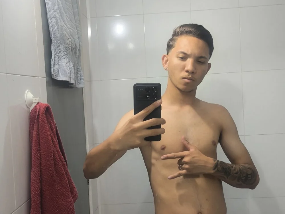 Chat XXX offline de Gustavo063safado