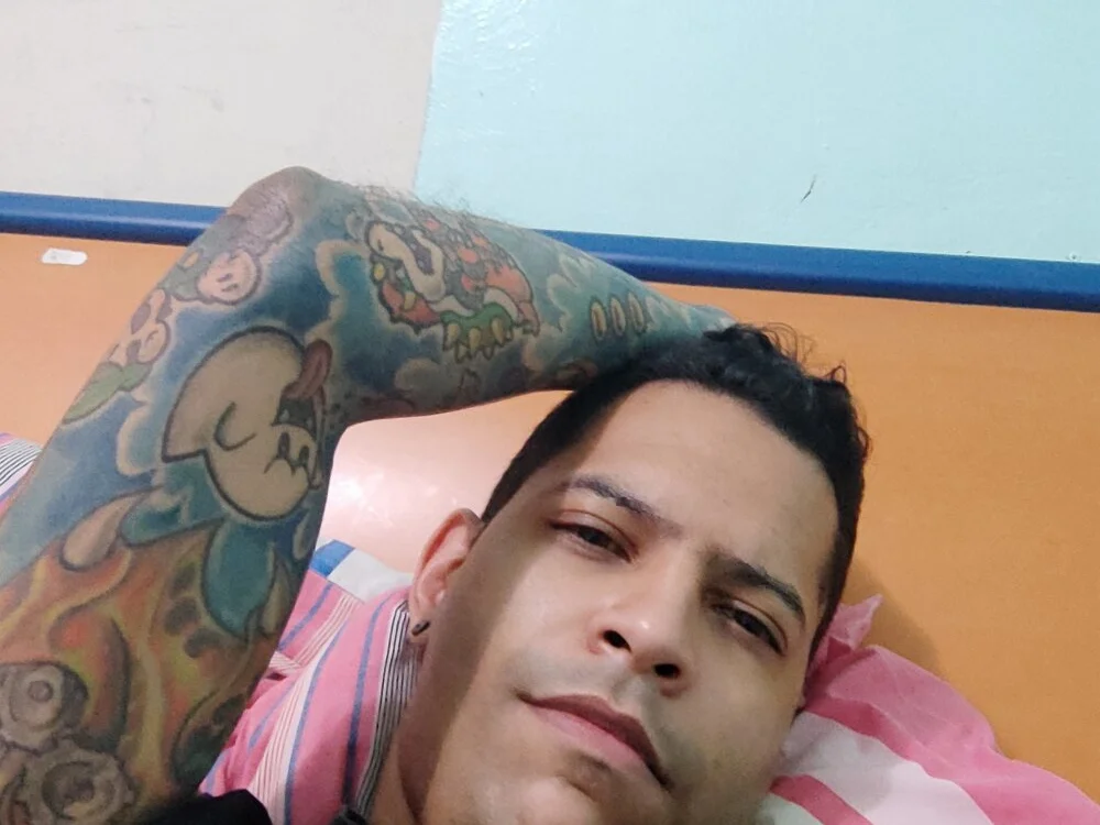 Chatroom XXX hors ligne de joeloxxx