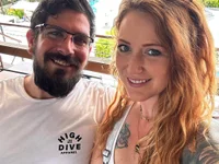 NaughtyNestCouple's Offline Chat Room