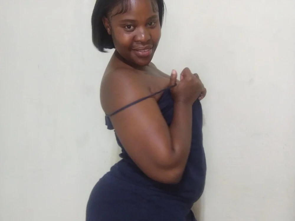 BlackBunny102's Offline XXX Chat