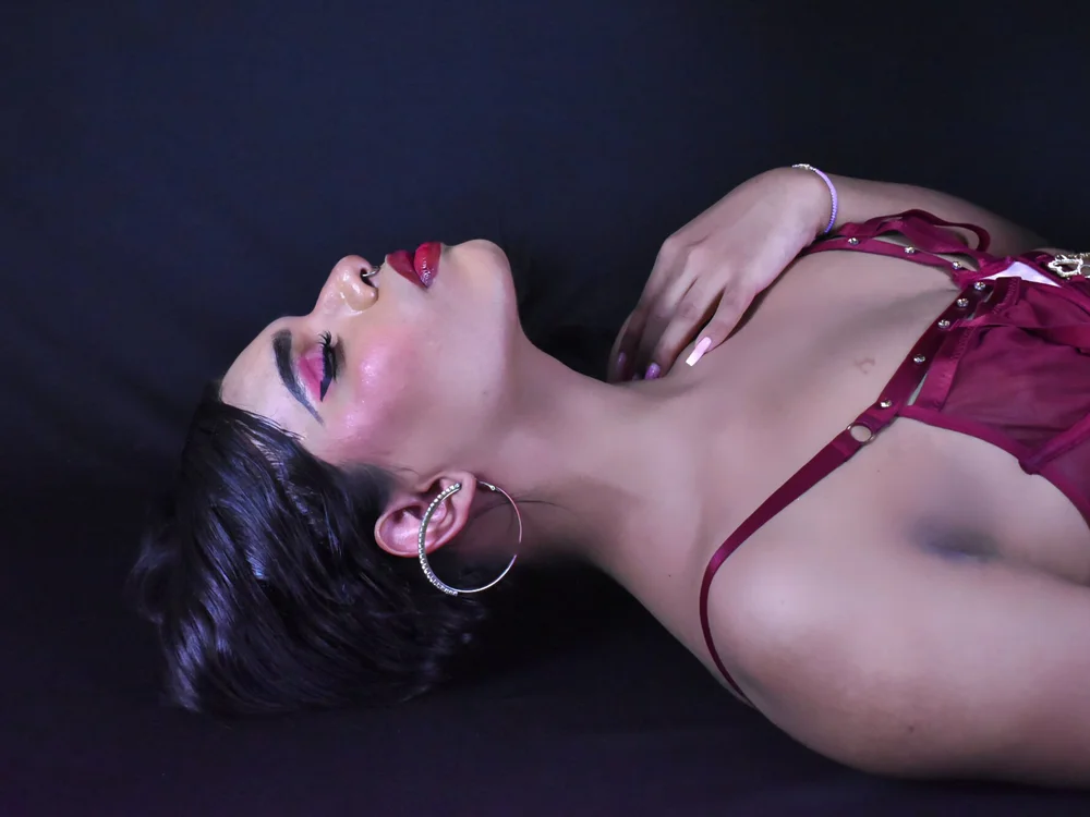 Hailey_johnsonn's Offline XXX Chat